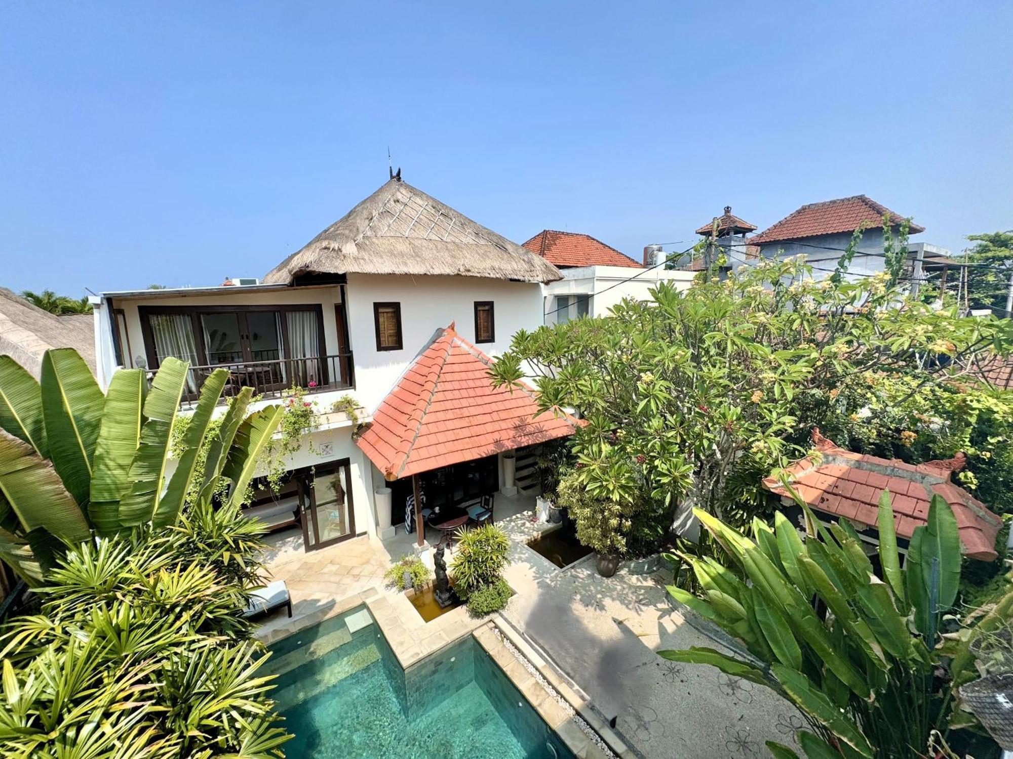 Villa Carissa Seminyak Centre, Bali By Le Ciel Hospitality Exterior photo