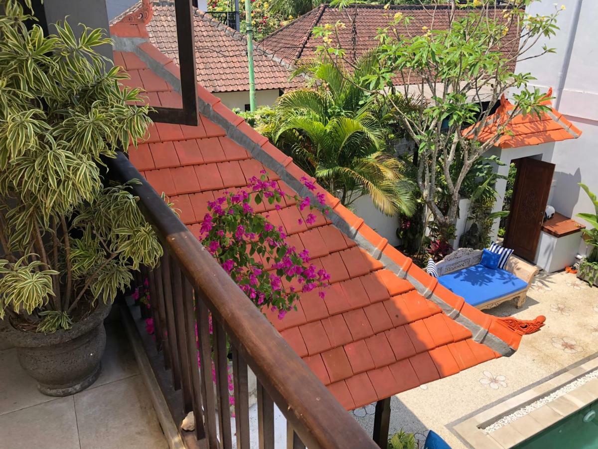Villa Carissa Seminyak Centre, Bali By Le Ciel Hospitality Exterior photo